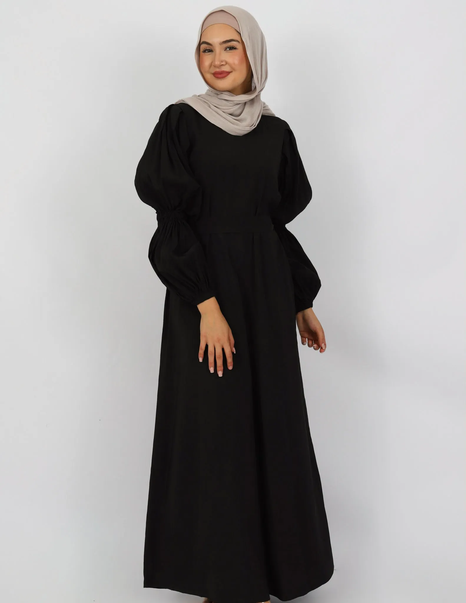 Escape Detailed Sleeve Maxi Dress