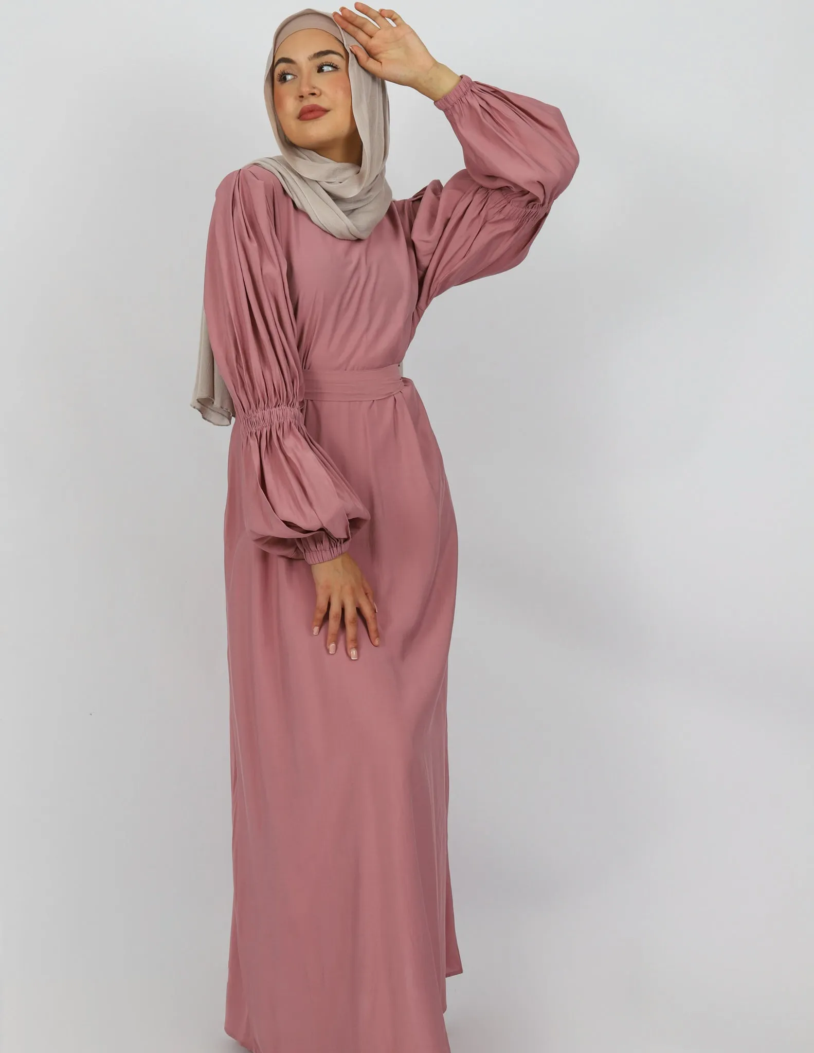 Escape Detailed Sleeve Maxi Dress