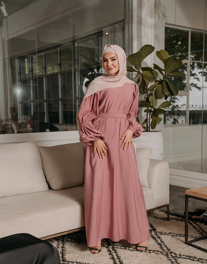 Escape Detailed Sleeve Maxi Dress