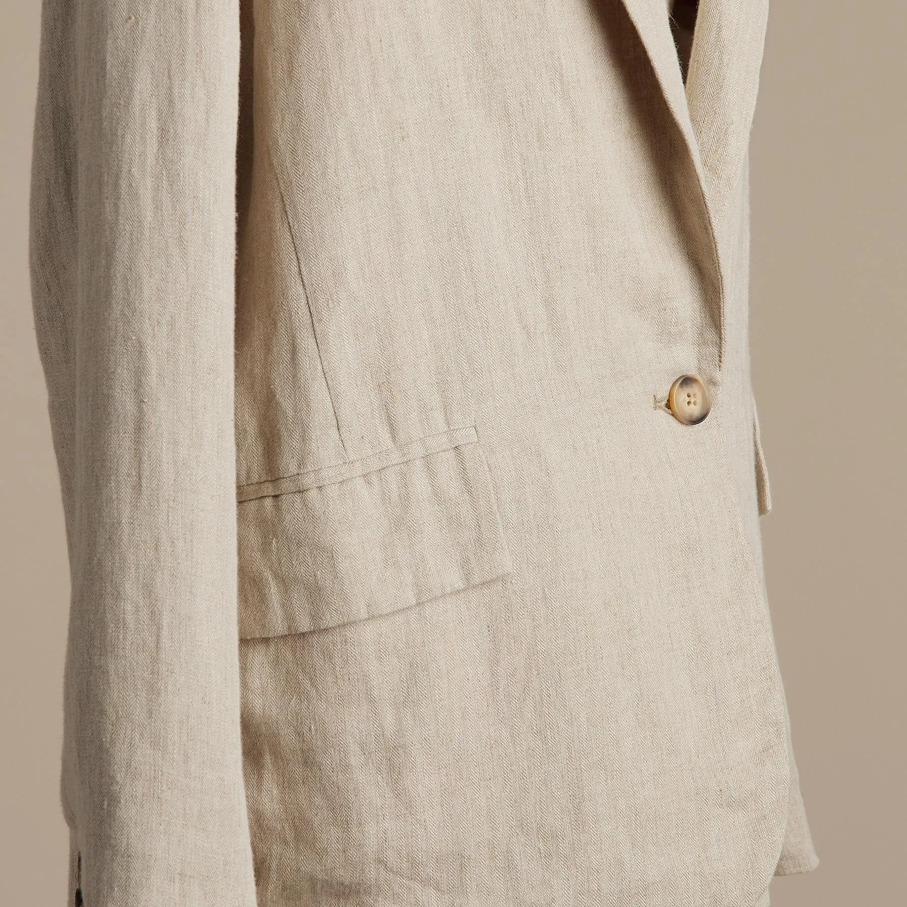 Iris Solid Blazer